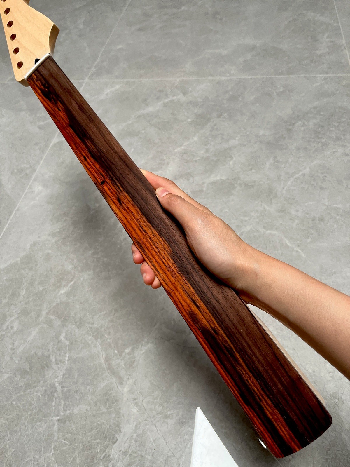 Manico chitarra elettrica 6 corde in palissandro foto 2