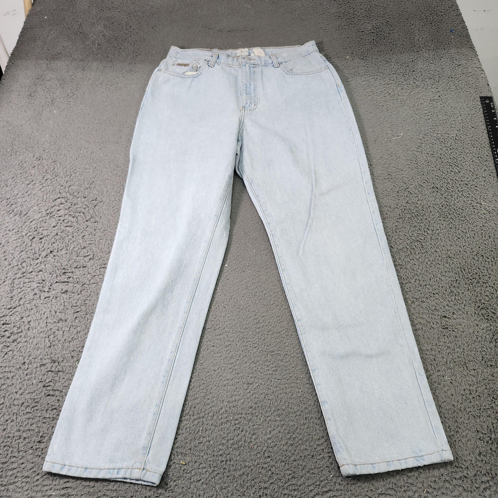 Wrangler Jeans Mens 32x29 Light Wash Blue Straight Leg Denim High Rise Casual