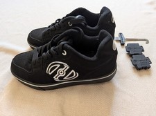 HEELYS Motion Plus Skate Shoe w/ Wheels Kids Youth Size 5 EUC Black White