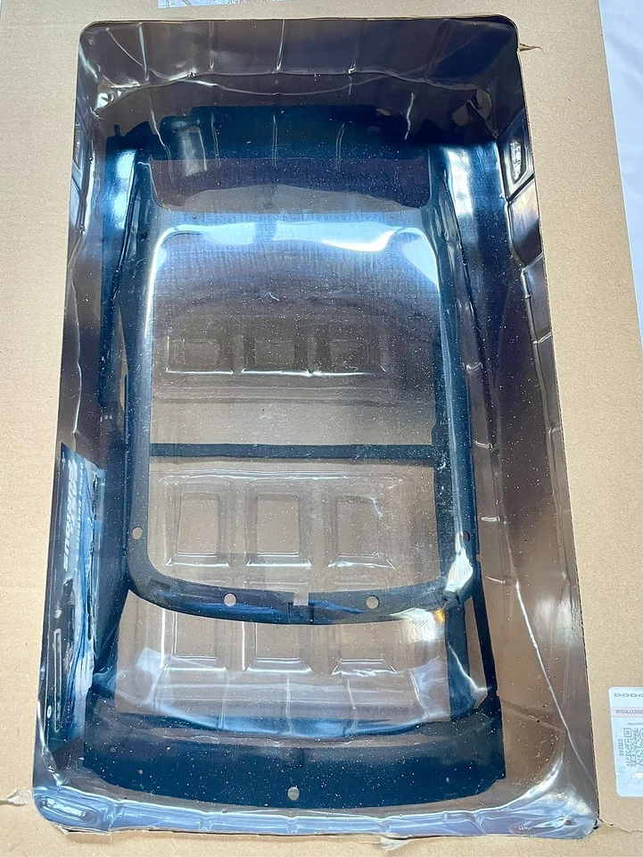 FANHOME 1/8 BUILD YOUR OWN DODGE CHARGER R/T THE FAST AND FURIOUS (Lot 1)  - Image 2 of 4