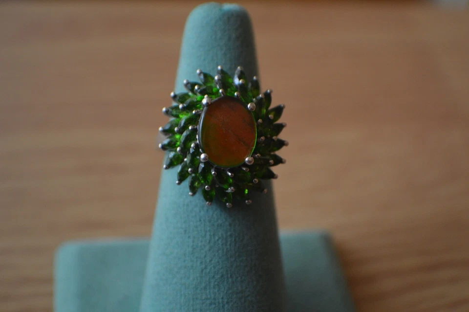 Anillo Premium Canadiense Ammolita/Cromo Diópsido Platino sobre Plata Fina Talla 7 Foto 3 de 4