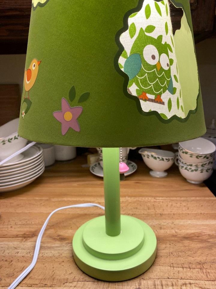 Circo Decorative Child's Room Green Owl Birds Flowers Table Nightstand