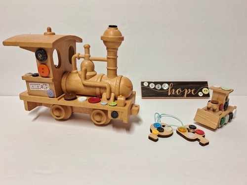 Buttons Art Multicolor Different Sizes On Beautiful Wood Locomotor Set - Picture 2 of 22