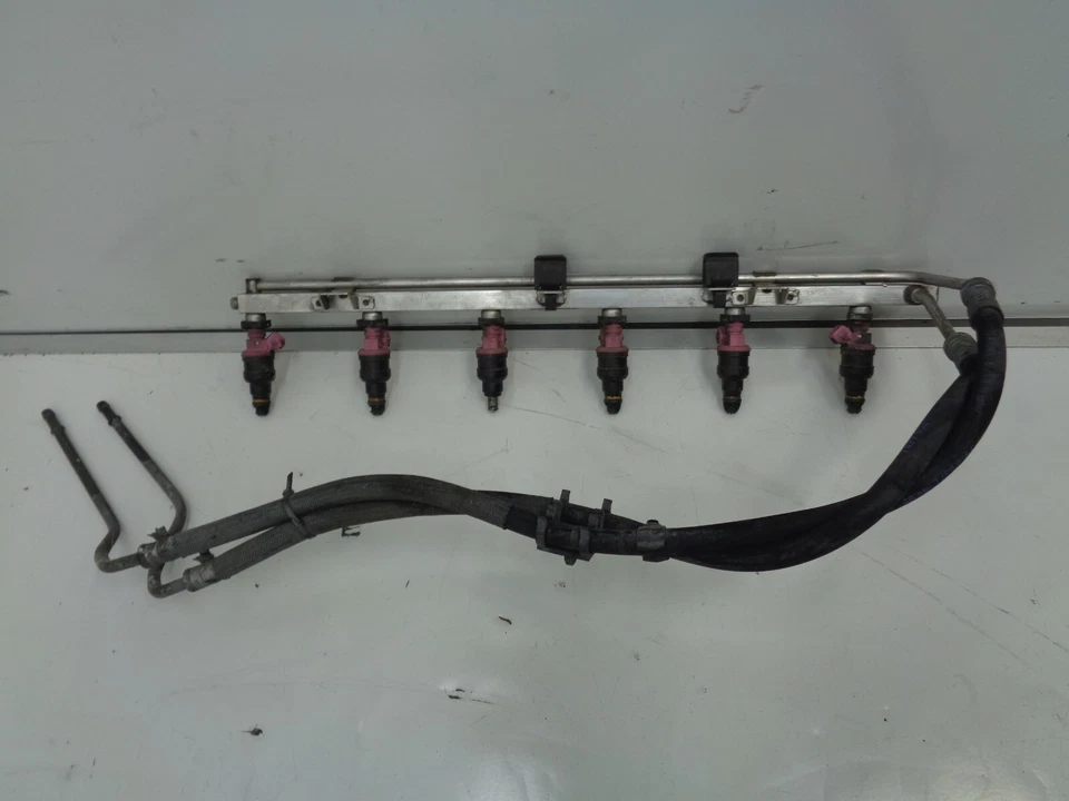 1996-1999 BMW 328i E46 Fuel Rail w/ Injectors OEM AK200198 - Image 4 of 4
