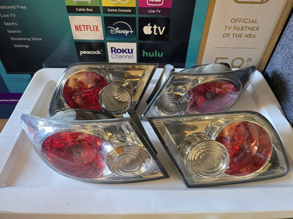 Conjunto de luz trasera Mazda6 2006 Foto 2 de 2