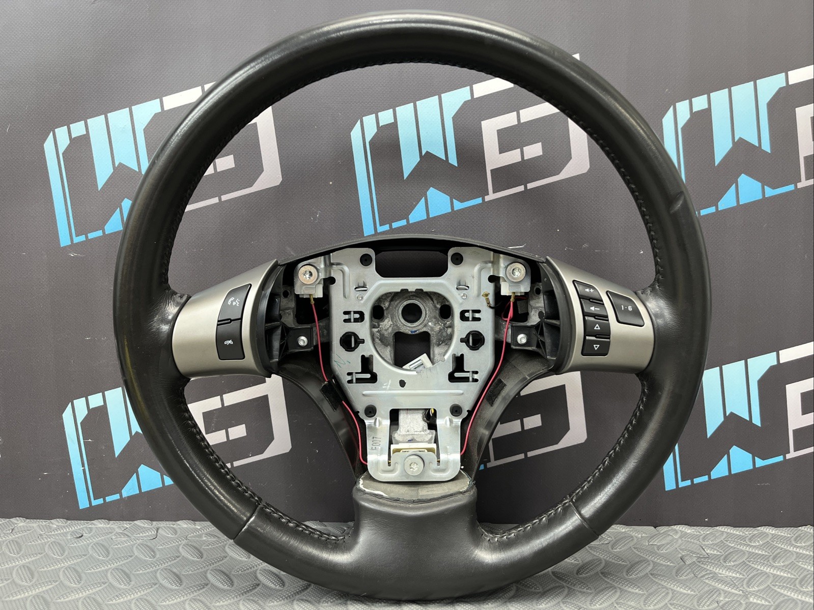 Chevrolet Corvette ZR1 2006-2013 Right Steering wheel