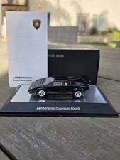 LAMBORGHINI COUNTACH 5000S BLACK 1/43 DIECAST MODEL BY AUTOART 54532