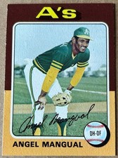 ANGEL MANGUAL 1975 TOPPS Card #452 NM-MT Condition Gum/Wax Stain
