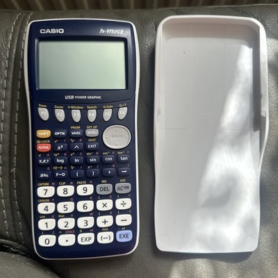 Casio FX-9750GII wissenschaftlicher Grafikrechner - sehr guter Zustand - mit Deckel
