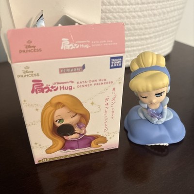 Cinderella PERIHAPI Shoulder Zun Hug Disney Princess Capsule Toy