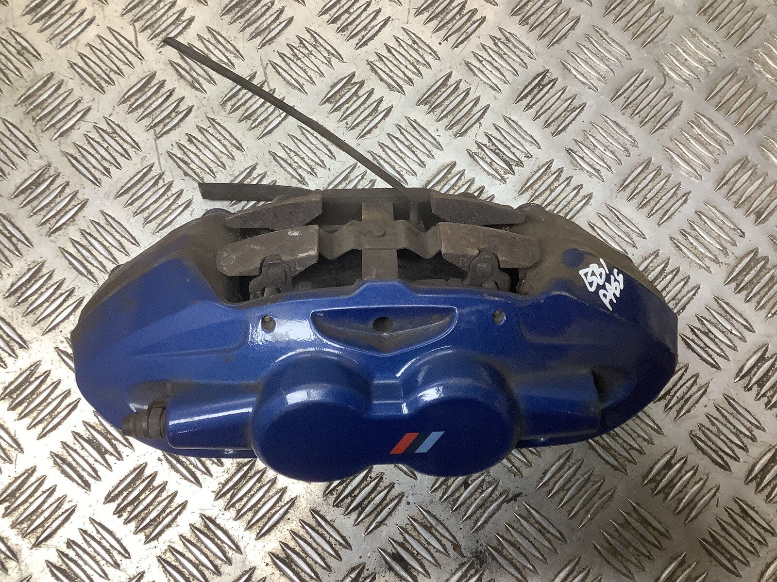 Picture 2 of 6