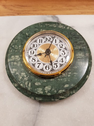 Indian small Green Marble wall Clock H13cm x W13cm (New Battery Fitted) vgc - Afbeelding 1 van 6