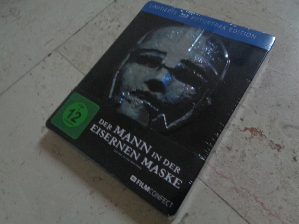 THE MAN IN THE IRON MASK DEBOSSED Blu-ray FuturePak MetalPak Leonardo DiCaprio - Image 4 of 4