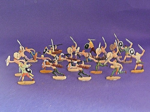20 Figurines Étain Peintes Guerriers Germains - Zinnfiguren - Bataille Teutoburger
