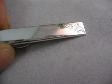 Amazing Design Flower w/ Clear Jewel Flower Men's Tie Bar Tie Clip Clasp ~