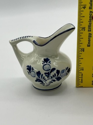 Vintage Regina Holland Delft Blue White Windmill Floral Flower Porcelain Pitcher - Picture 6 of 7