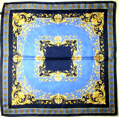 Foulard En Soie Légère Vintage - Vert, Dimensions 83 X 85 Cm - Occasion En Bon état