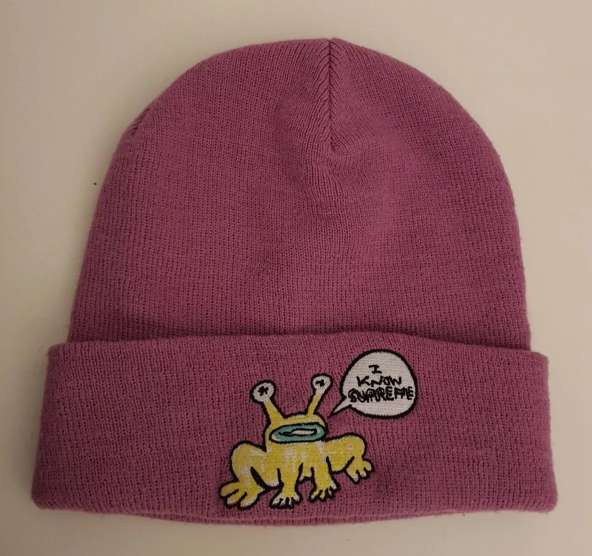 SS20 Supreme Daniel Johnston beanie fuchsia