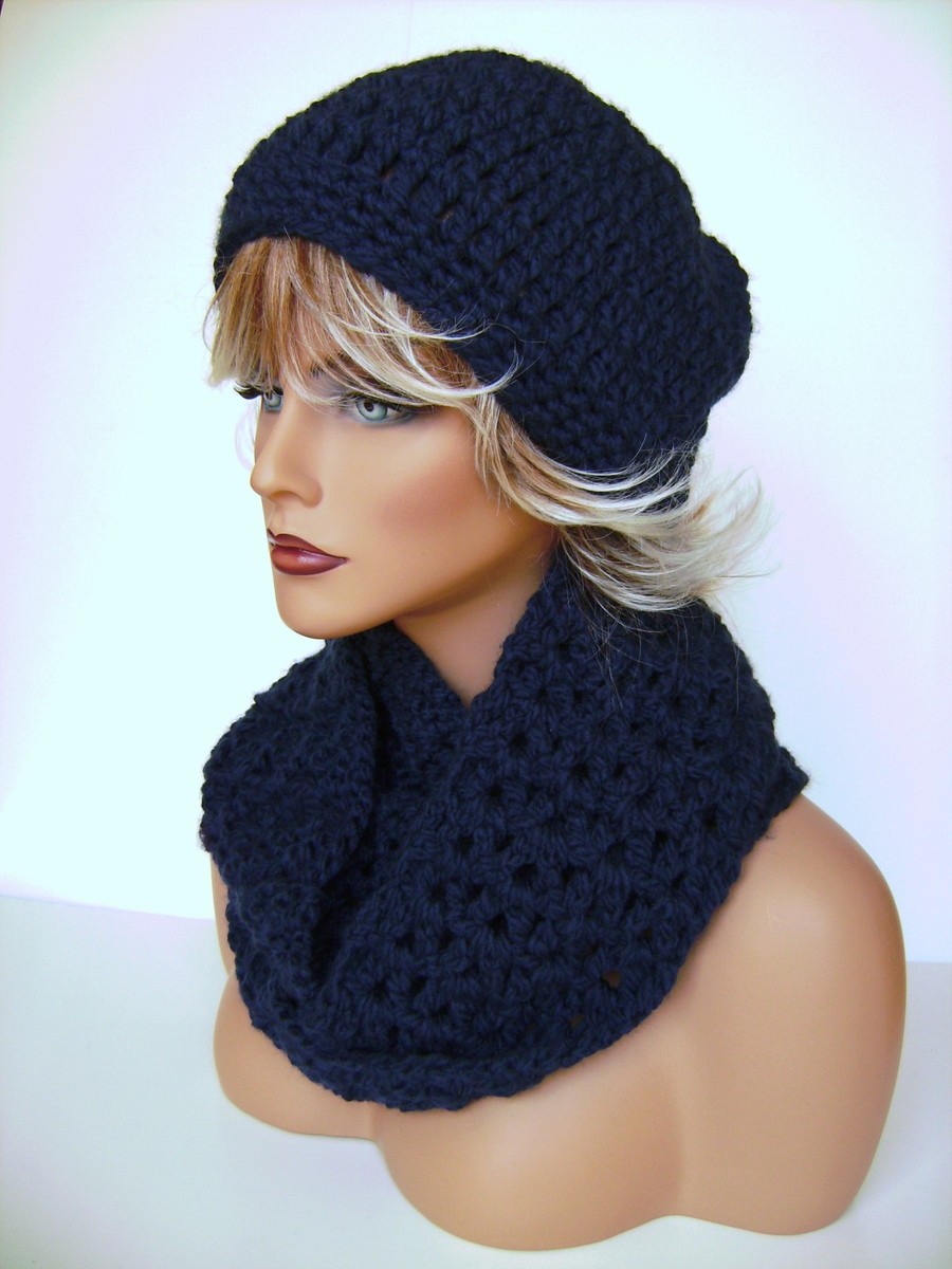 A hand crochet infinity scarf and hat set IVORY BONE CREAM HAND CROCHET HAT AND INFINITY SCARF SET  main image 2