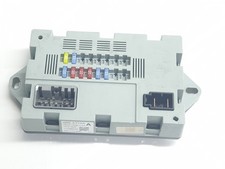 CPLA14Q073AA fuse box LR041091 2279895 LAND ROVER RANGE EVOQUE HSE 2011