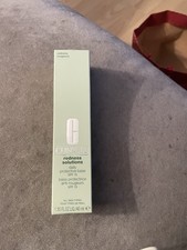 Clinique Redness Solutions Daily Protective Base SPF 15 40ml All Skin Types