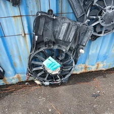 Radiator Fan Motor Fan Assembly Fits 16-20 MALIBU 540854