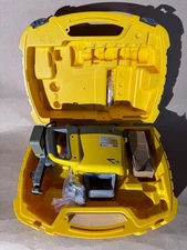 New in Box Spectra Precision GL1425C Dual Grade Laser