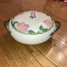 Franciscan Desert Rose 7" Round Covered Vegetable Dish 1940-47 Mint