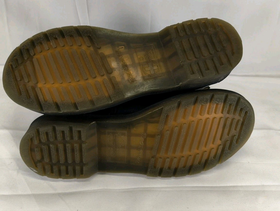 Dr. Martens Doc Martens 1460 Pascal Black Leather Lace Up Combat Boots Sz US 7L thumbnail 9