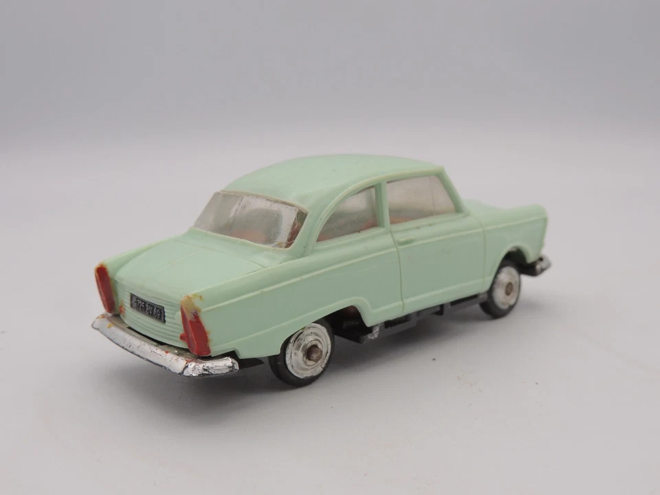 Norev Plastique Vintage - DKW Junior Vert - Norev Miniature France 1/43 - Photo 4/4