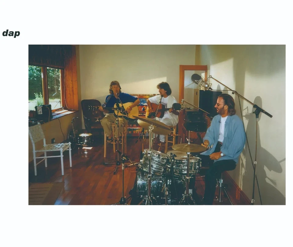 THE BEATLES / REUNION AGAIN NOW AND THEN / FREE AS A BIRD / REAL LOVE 2CD - Image 4 of 4