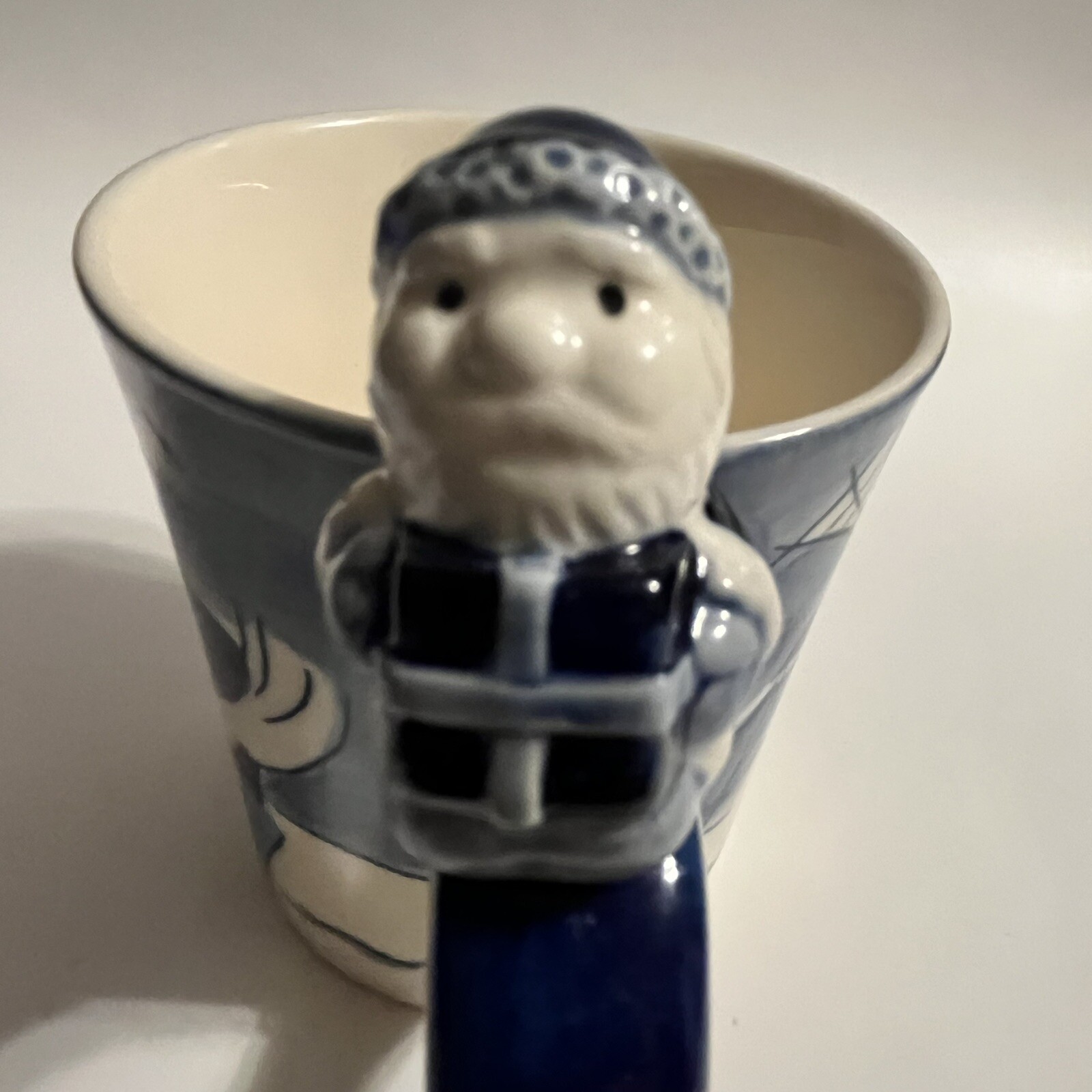 Delft Blue Santa Handle MUG Holland Hand Painted Merry Christmas Delft's Blauw