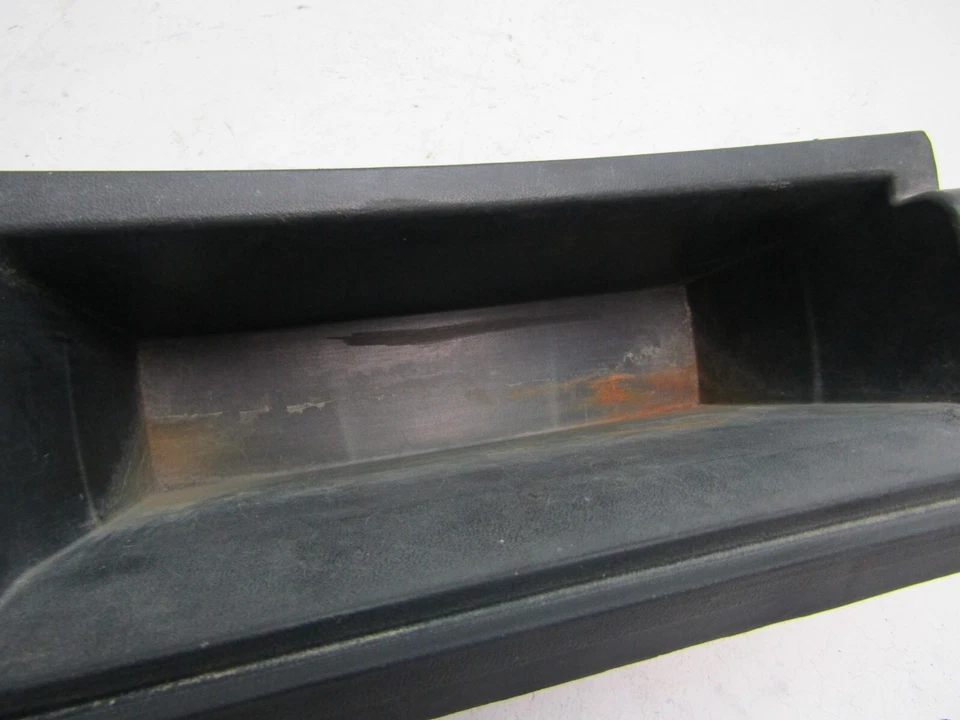 中控台硬币托盘 GALANT 2004 2007 三菱前存储隔层 — 第 3/4 张图片