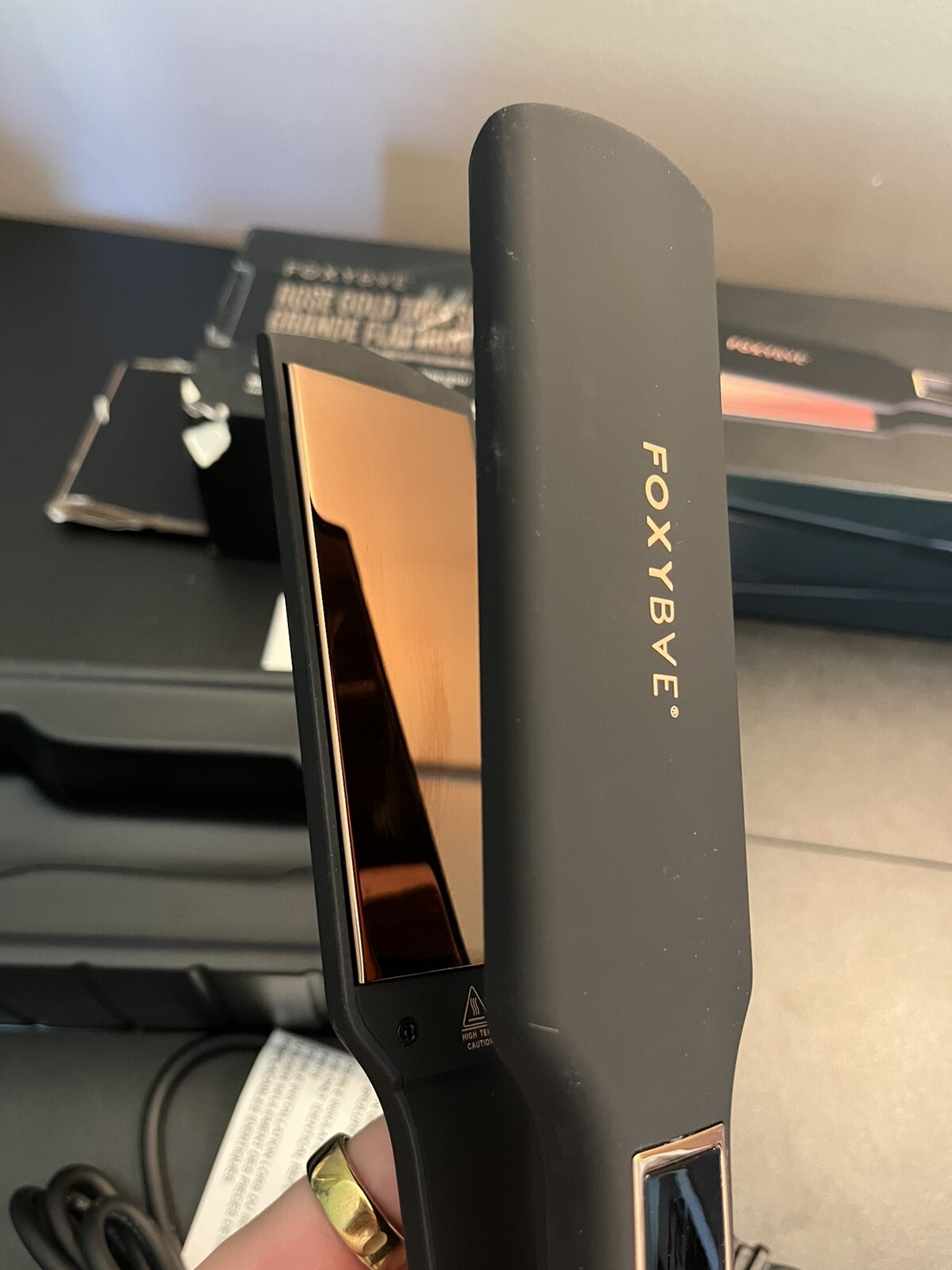 FoxyBae Tres Sleek Rose Gold Titanium Flat Iron - Open Box