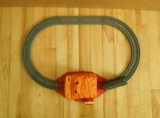 Thomas  Friends Tunnel Blast Set with Motorized Diesel Engine Mine Tunnel FJK24
