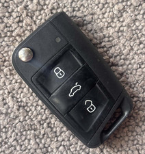 Genuine Skoda 3 Button Remote Flip Car Key Fob - Free Delivery