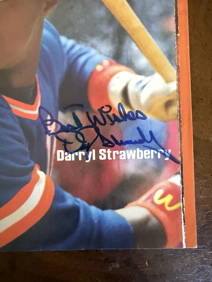 2 signed DARRYL STRAWBERRY sports illustrated MAGAZINE mets - Image 3 of 4