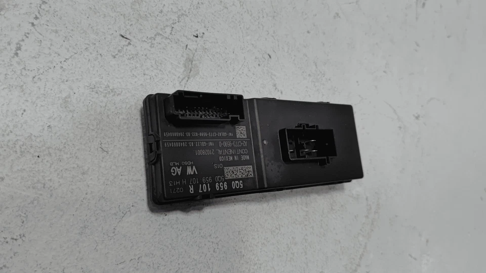 Volkswagen Atlas 2021 puerta trasera puerta levadiza puerta trasera módulo de control unidad OEM Foto 3 de 4