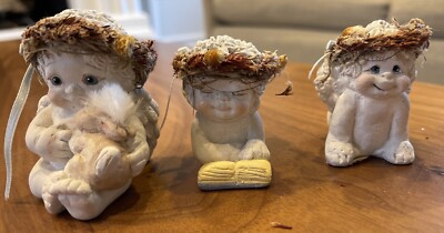 Dreamsicles Lot Of Three 3 Cherub Figurines CROWNS Vintage 2  NICE RARE HTF  