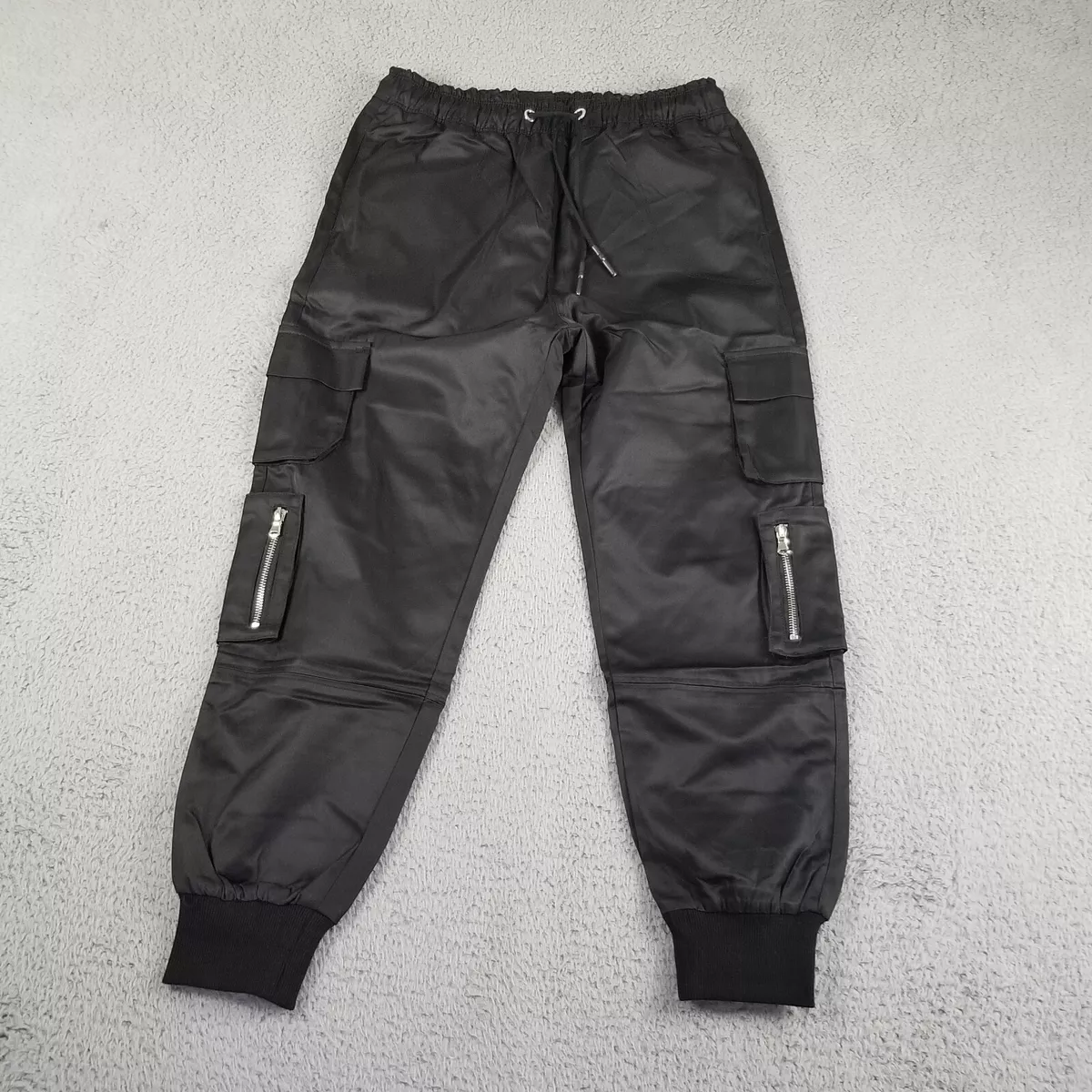 Black tapered cargo best sale pants