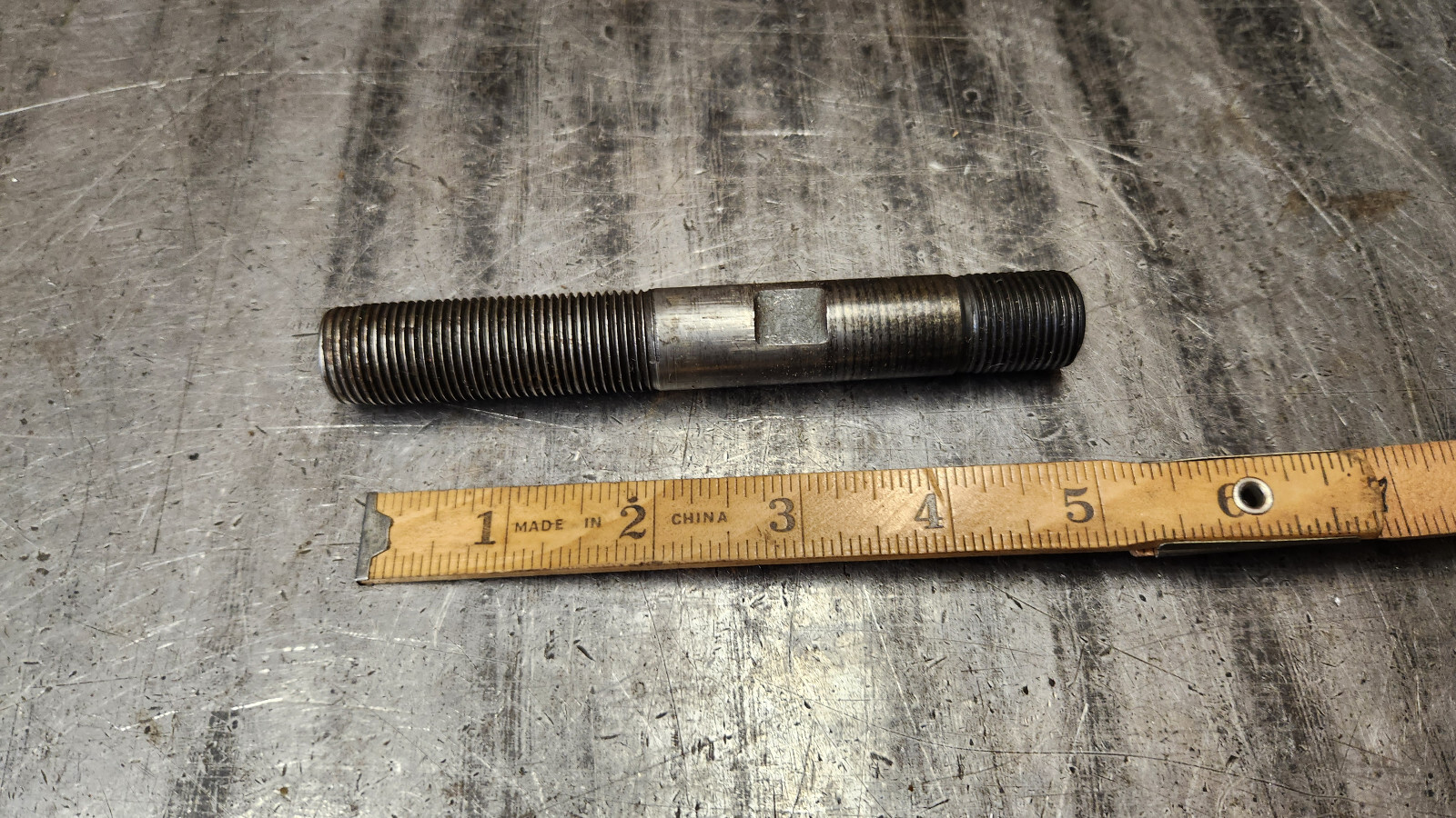 Greenlee 3/4 x 53/8" Drawstud 746 Hydraulic Knockout Punch Ram. shlf