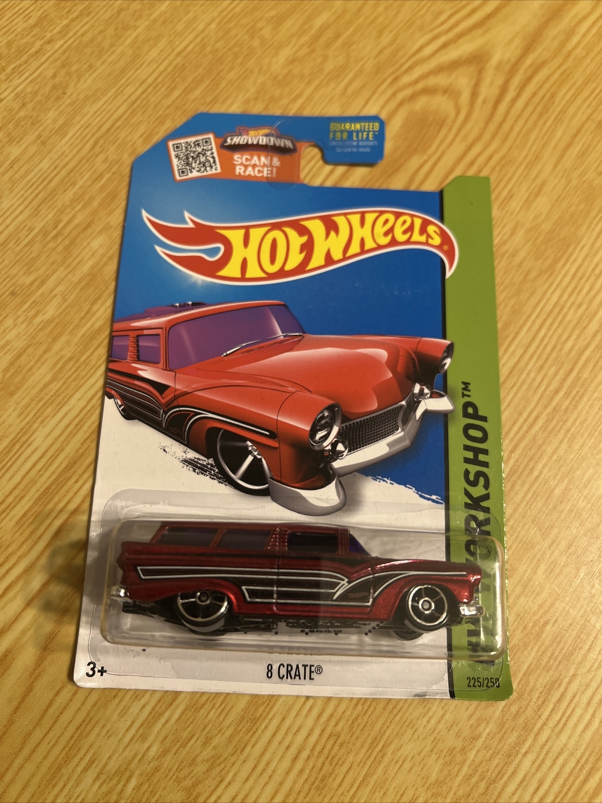2015 Hot Wheels 8 Crate 225/250 Red