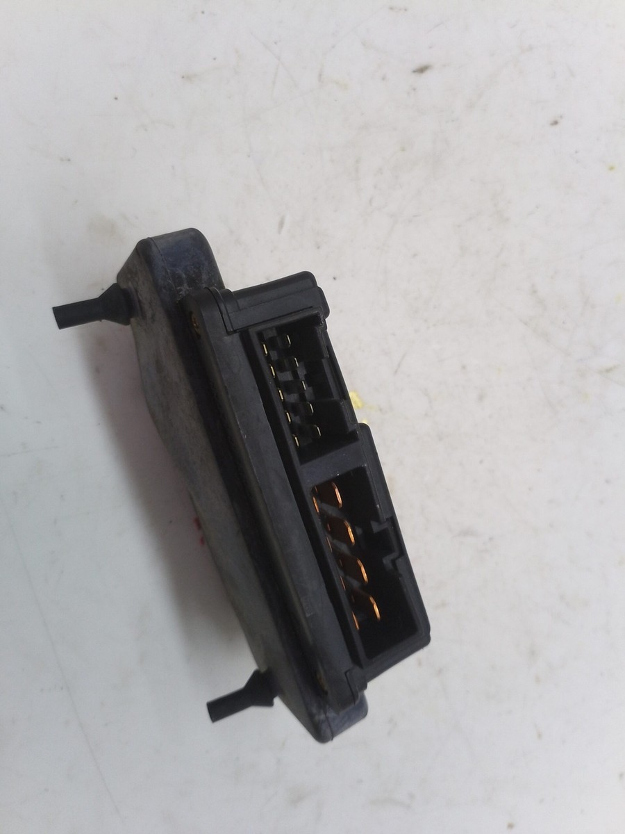 ぷりきゅあ Kawasaki ZX7R 96 00 Fuse Box 260211095 | eBay
