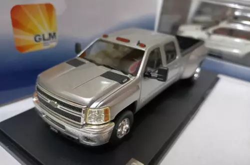 GLM 1/43 Resin car model Chevrolet Silverado 3500HD 4x4 Big Dooley Pick-Up 2011 - Picture 1 of 5