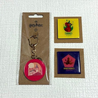Harry Potter Warner Brothers Studio Tour Keychain Magnet