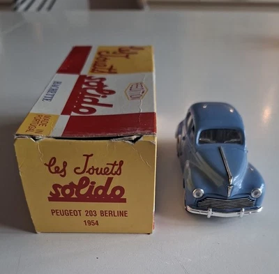 Peugeot 203 berline de 1954-SOLIDO-1/43 ème - Photo 1/3