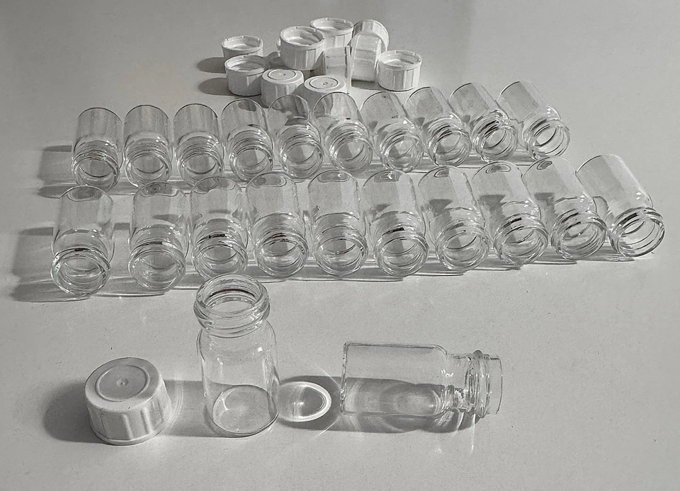 Experimentierbox Chemiebaukasten - Reagenzgläser & Bausatz für Experimente - Bild 4 von 4