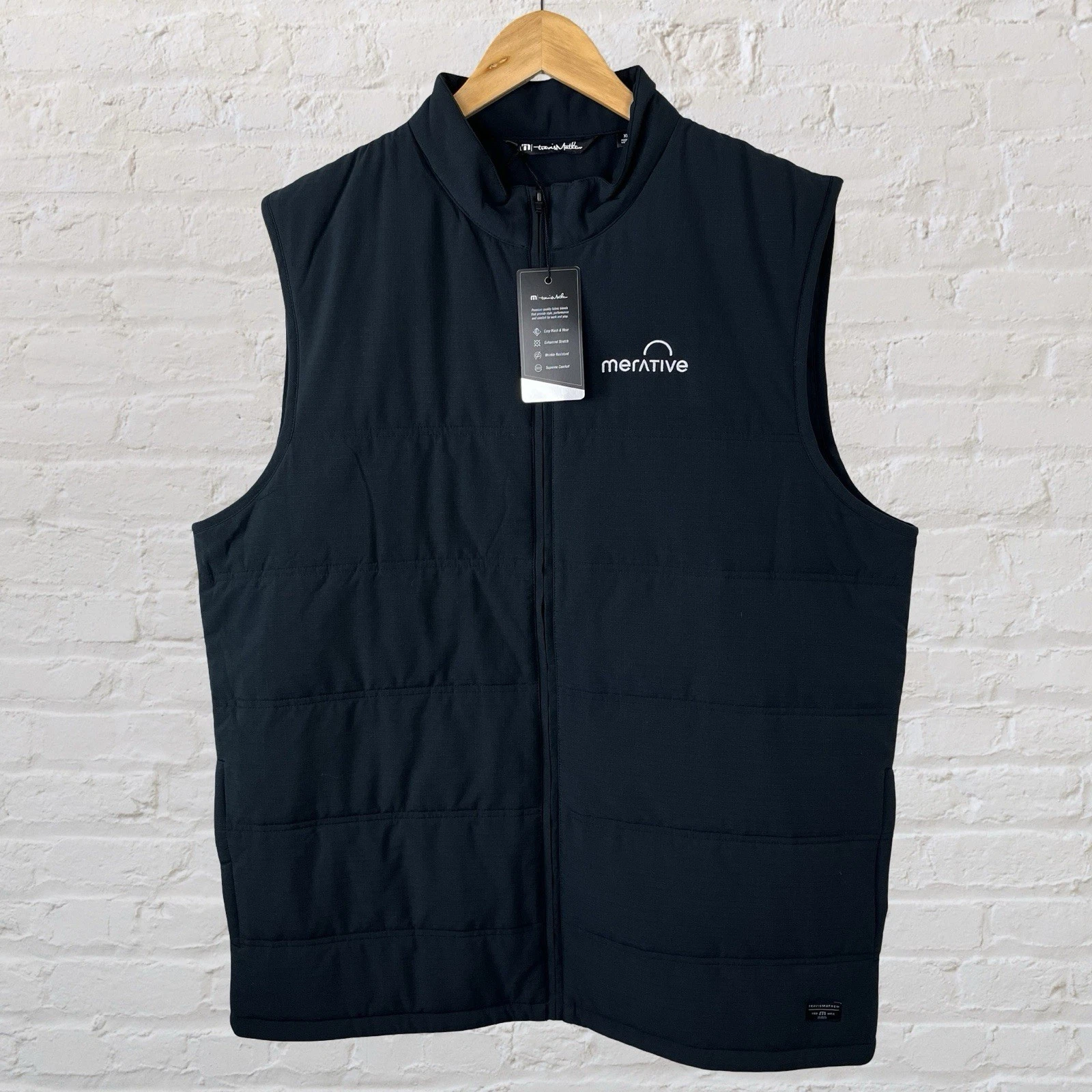 Travis Mathew Vest Cold Bay Quilted Full Zip Insulated Golf Black Mens XL
Opens in a new window or t