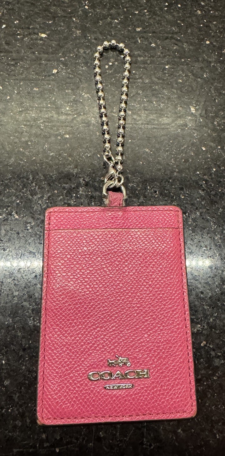 Tag Id Holder