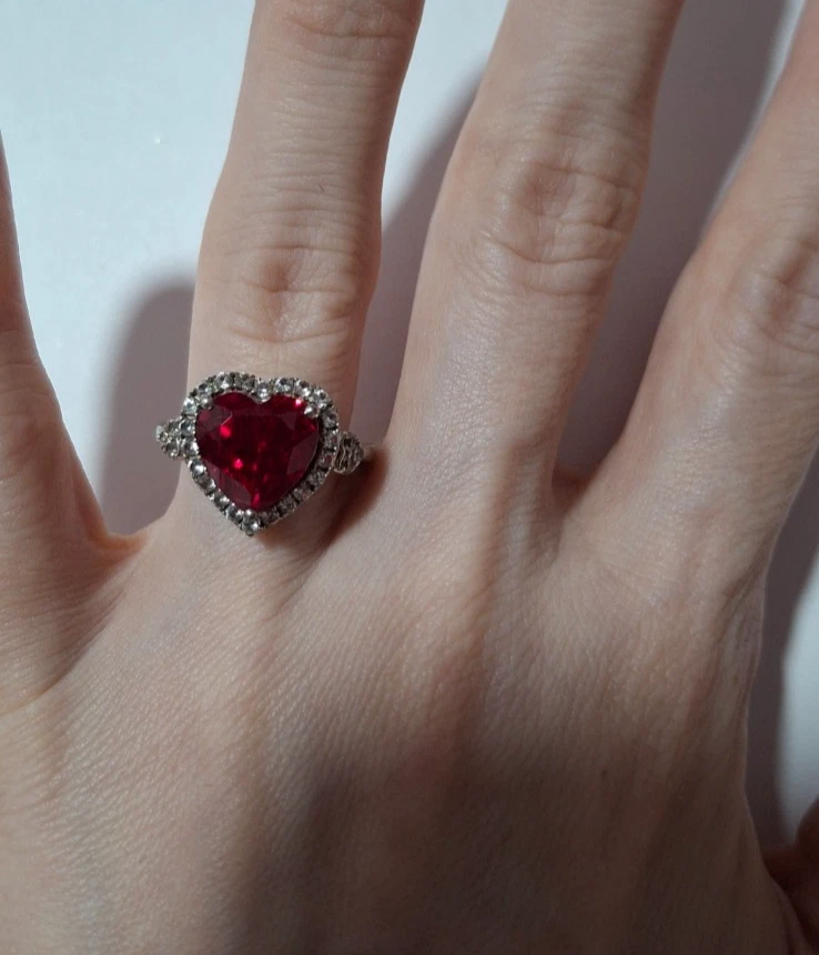 Кольцо в форме сердца с белым сапфиром Lorenzo Ruby Lab Created размер 7 - Изображение 2 из 4